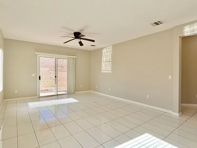 2503 Libretto Ave — Photo 12