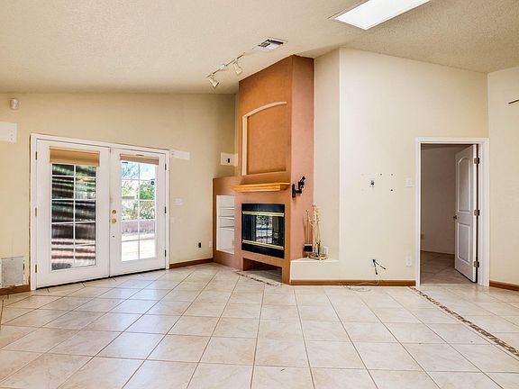 3rd image of 9451 N Heron Pl