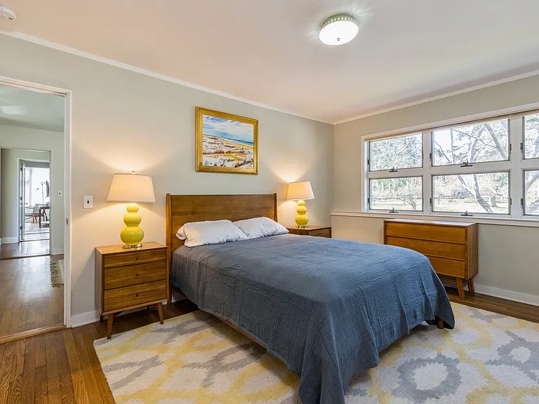 29 Alden Ln — Photo 13