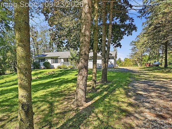 2nd image of 4238 Norton Rd