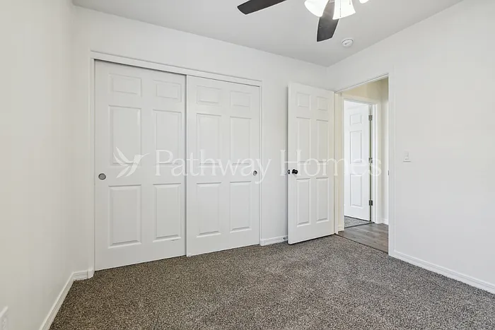 207 W Latona Rd — Photo 17