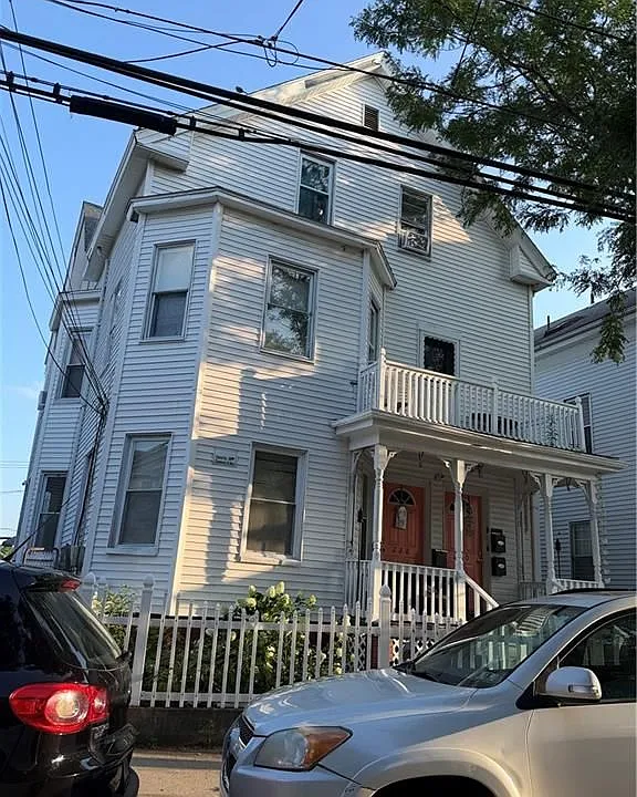 228 Baker St