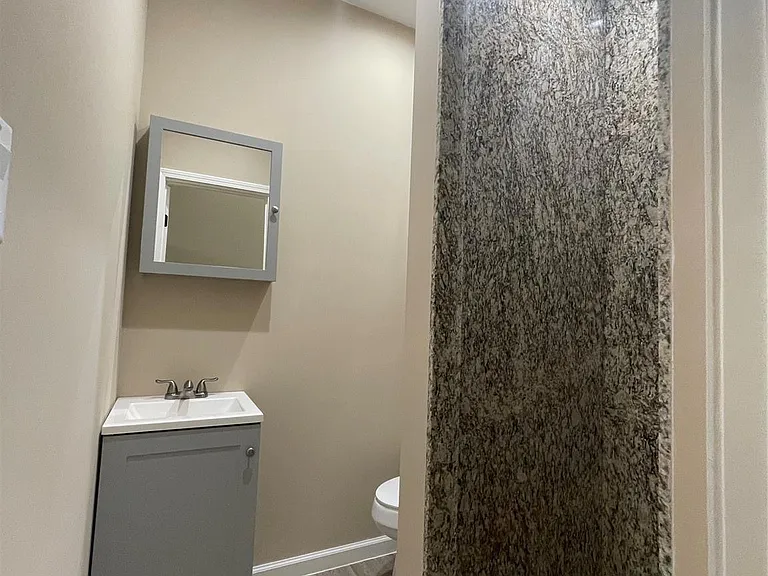 2210 Arapahoe Dr — Photo 14