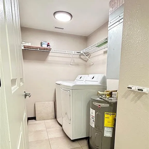 8284 Key Royal Cir #1323 — Photo 13