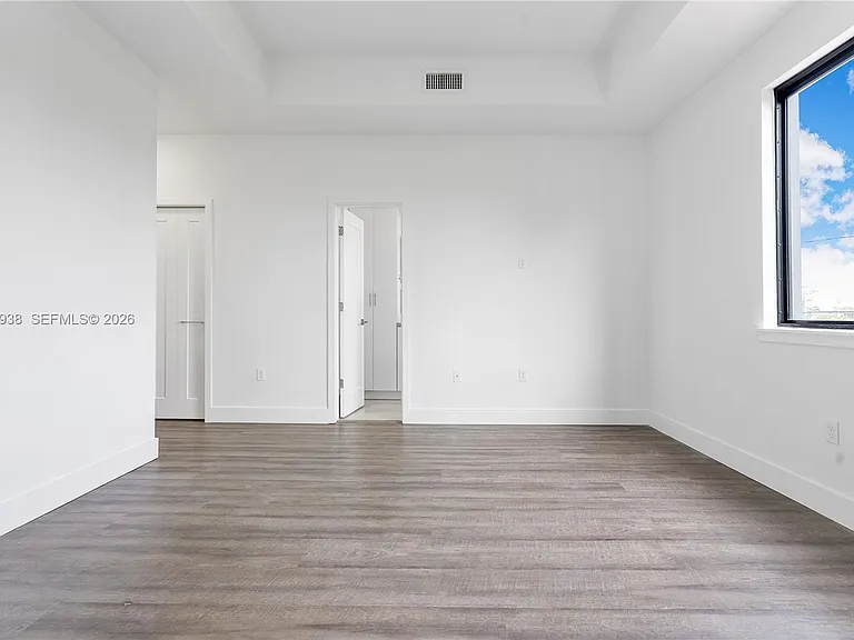 440 E 16th St #436 — Photo 36