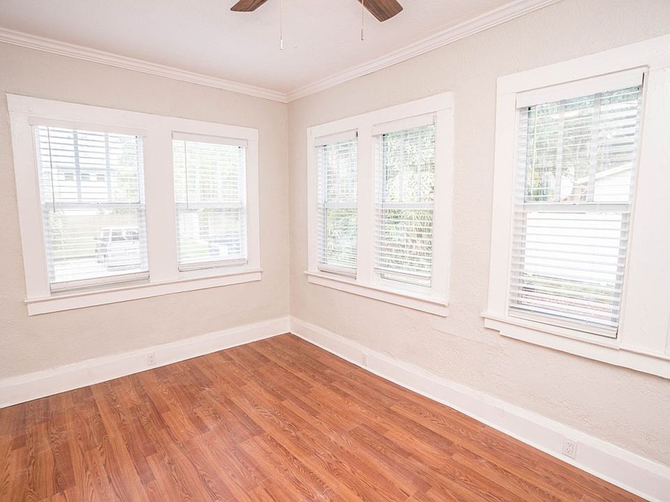 1br Wilshire (4)
