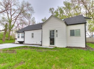 1429 3rd St, Nevada, IA 50201