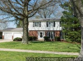 2315 Brookshire Dr W, Champaign, IL