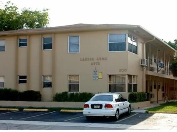 200 SW 38th Ave #1, Fort Lauderdale, FL 33312