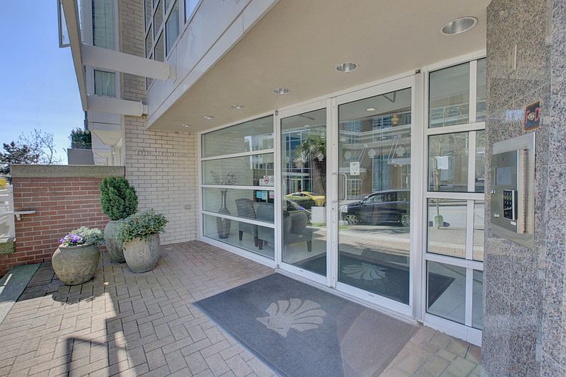 Vancouver Apartment for rent - 2 Bedrooms — photo 22