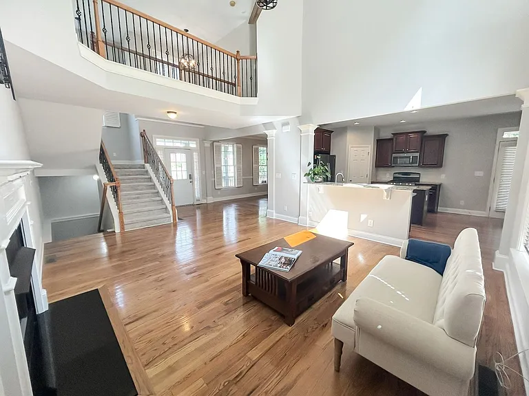 4918 Shallow Creek Trl NE — Photo 6