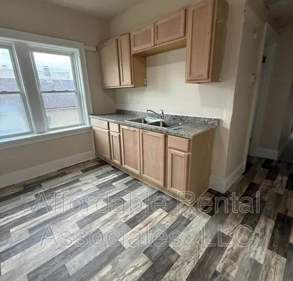 1020 W National Ave #UPPER — Photo 11