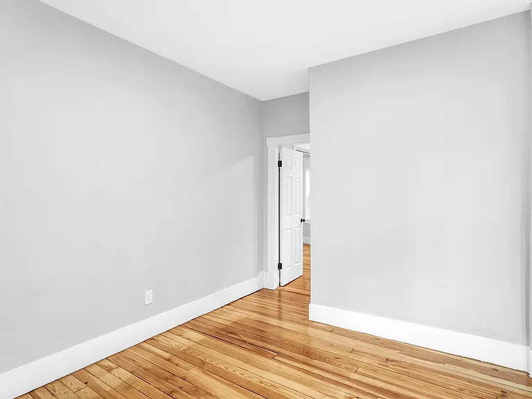 863 Chicopee St #1L — Photo 12