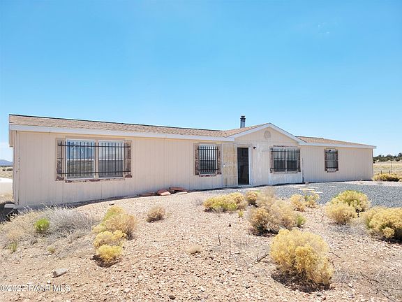 2nd image of 53584 Juniper Way #B