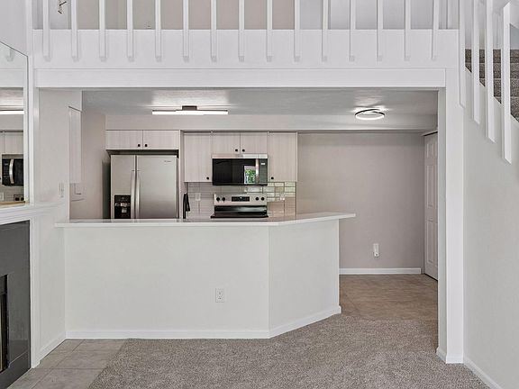 3rd image of 20 S Boulder Cir #20-2310