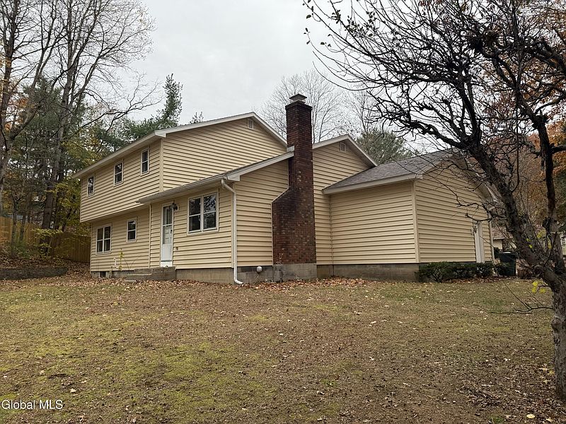 2nd image of 4004 Lynwood Court