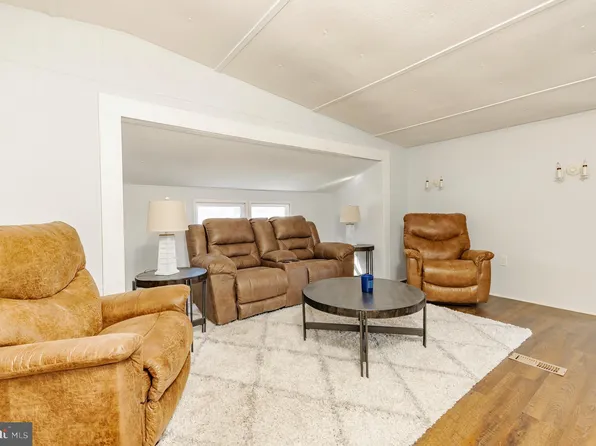 2528 Tilton Rd Trlr 1, Egg Harbor Twp, NJ 08234