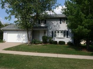 3121 Silverton Trl, Madison, WI 53719