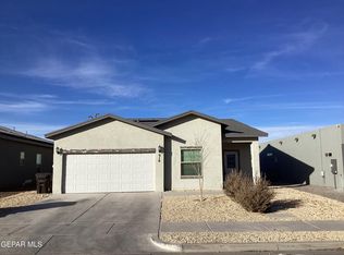 918 Nickel Hill Ave, Santa Teresa, NM 88008