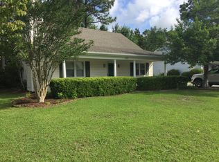 6715 Emberwood Rd, Wilmington, NC 28405