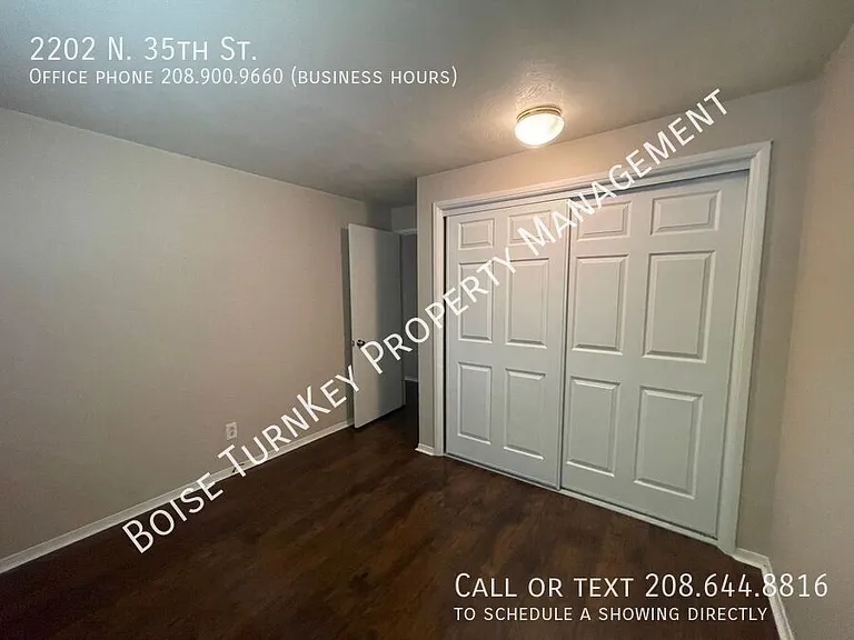 2202 N 35th St — Photo 31