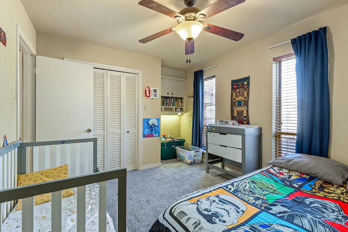 2905 Northwest Templeton Terrace - 1 — Photo 3