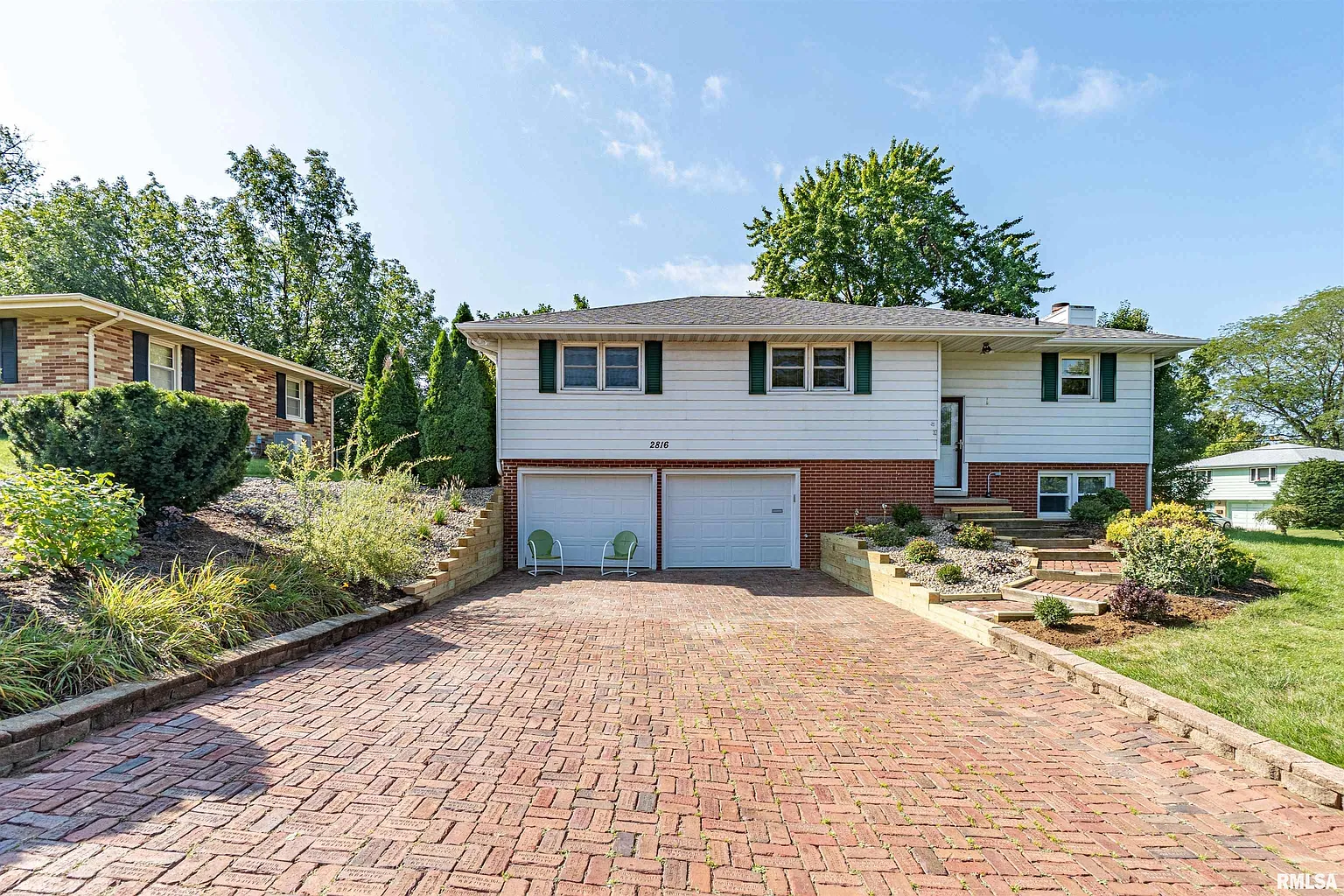 2816 W Bacon Dr photo 1