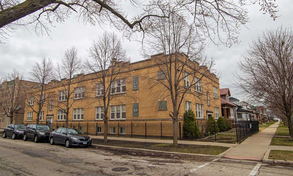 1st image of 2743 N Lavergne Ave #1