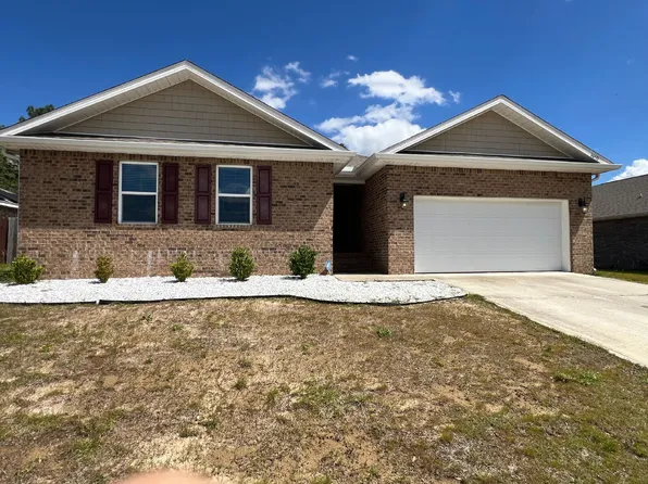 4650 Red Oak Dr, Milton, FL 32583