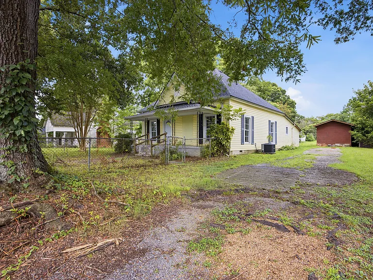 506 Daugherty St — Photo 3