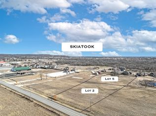 5 W Oak St, Skiatook, OK 74070