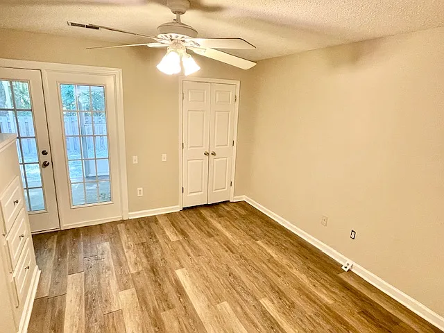 2160 Kings Gate Ln — Photo 5