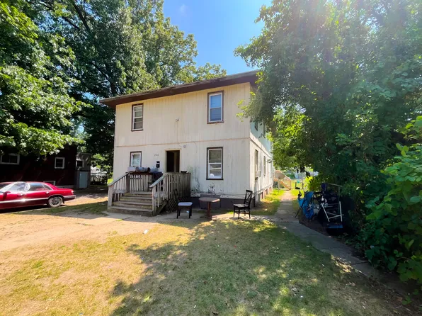 840 E High St, Benton Harbor, MI 49022