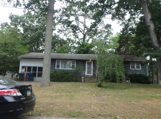 174 Cliftwood Rd, Oakhurst, NJ 07755