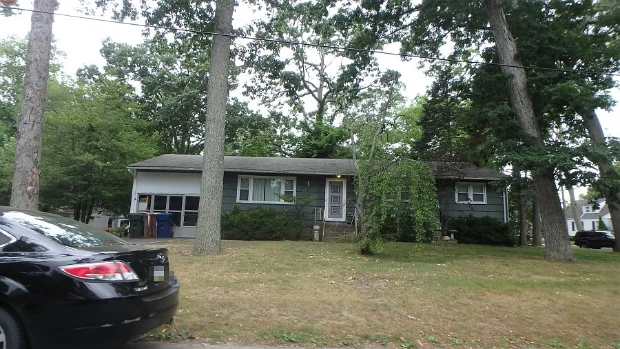 174 Cliftwood Rd photo 1
