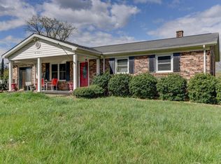 9701 Rockford School Rd, Gretna, VA 24557
