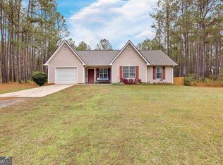 10631 Luthersville Rd, Gay, GA 30218