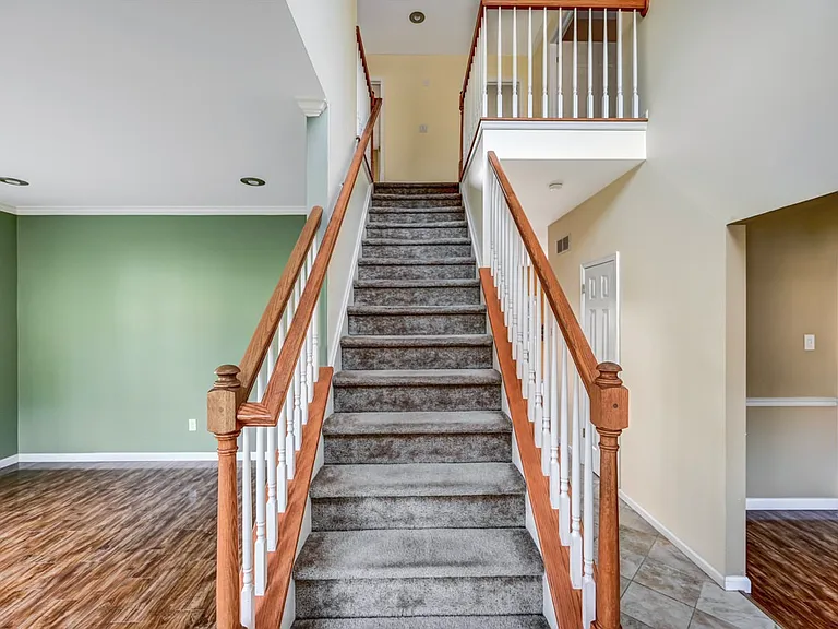 115 Daffodil Dr — Photo 23