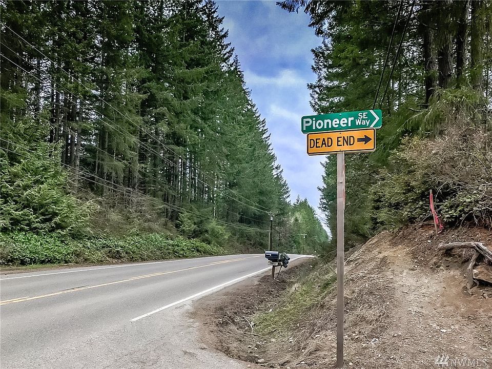 1st image of 14 Pioneer Way SE