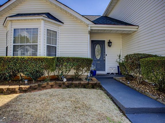 4th image of 4885 Hidden Creek Pl