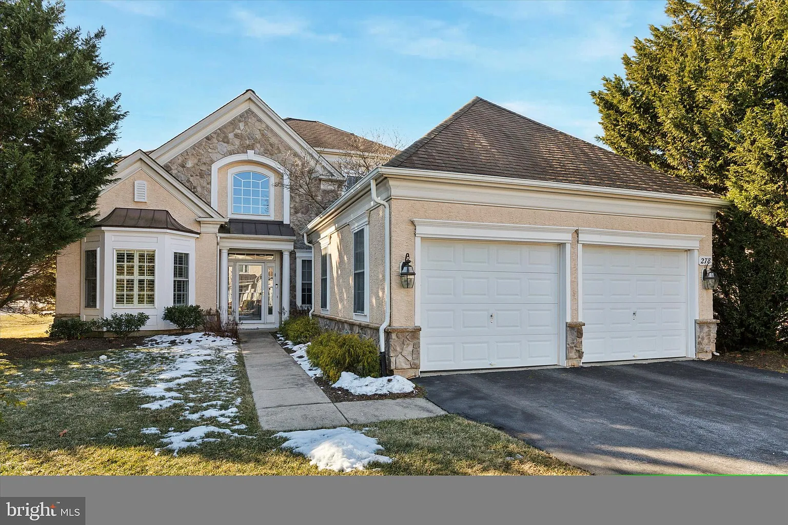 278 Goldenrod Dr photo 1