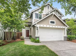 24926 SE 43rd St, Issaquah, WA 98029