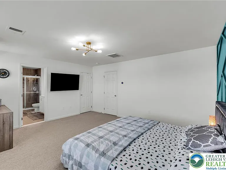 5044 Bellflower Dr — Photo 38