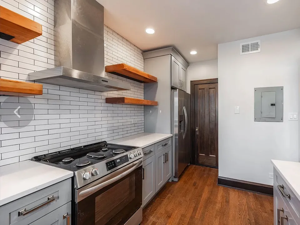 6411 N Talman Ave #304