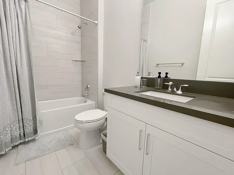 12504 Nautilus Cir — Photo 18