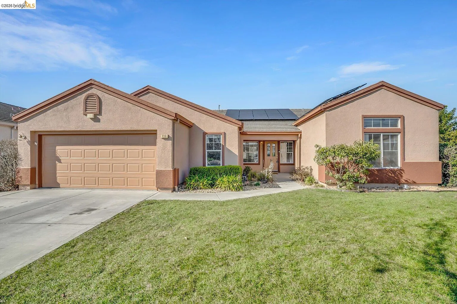 138 Cedar Ridge Ct photo 1