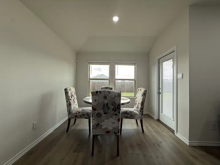 305 Charmed Way — Photo 18