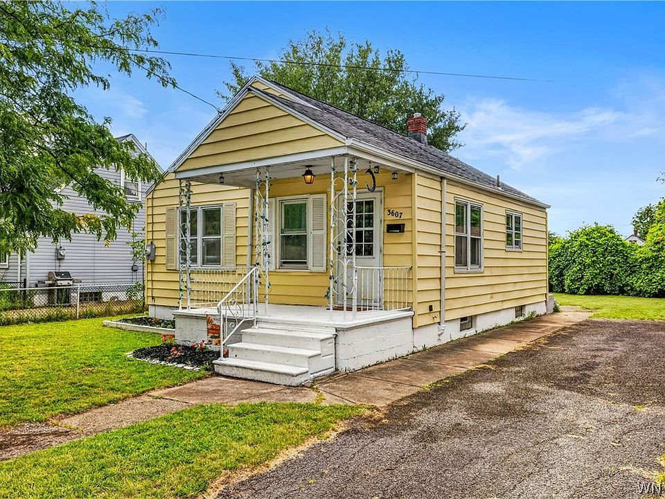 1st image of 3607 Ferry Ave
