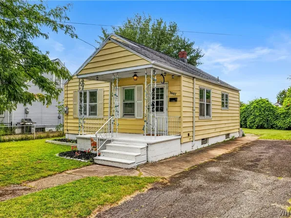 3607 Ferry Ave, Niagara Falls, NY 14301