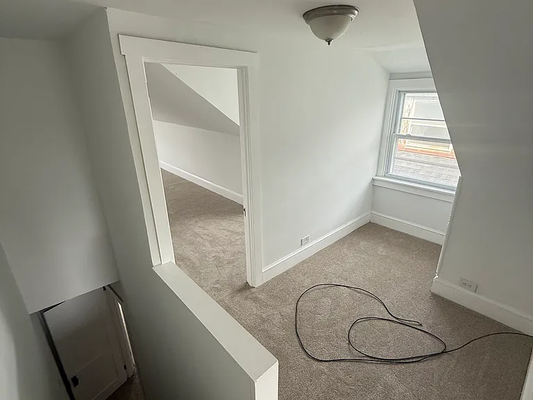 1554 Delaware Ave #1 — Photo 10
